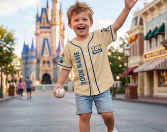 パーソナライズされたトイストーリー野球ジャージキッズカスタムネームナンバーウッディバズシャツ、ディズニーの男の子の誕生日プレゼント、家族旅行夏2026トップ
