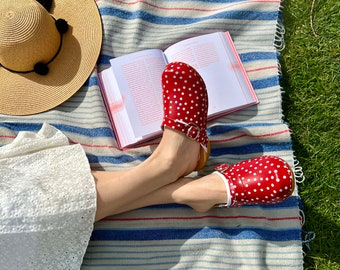 Swedish Clogs Moccasins Wooden clogs Women clogs Leather clogs Womens Boots Red Polka Dots