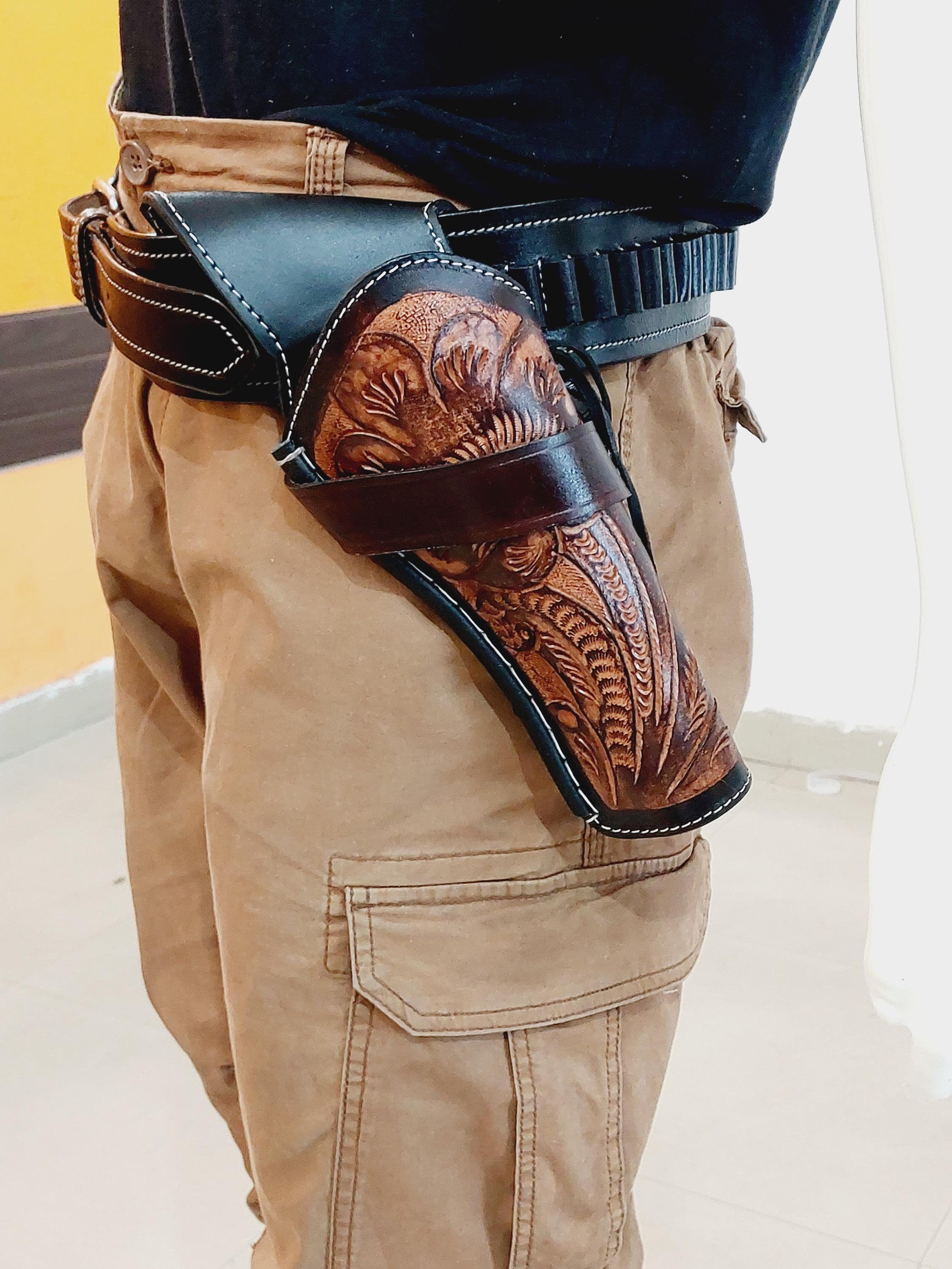 Super Blackhawk Azula Leather Cross Draw Holster For Ruger Vaquero 4 5/8 Single Action Revolver - Right Hand Black Right Hand Cross Draw