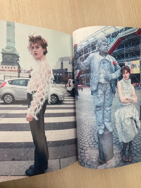 Vogue TÜRKİYE Magazine March 2022 Vogue Turkey March 2022 Mila van Eeten / Barbara Palvin