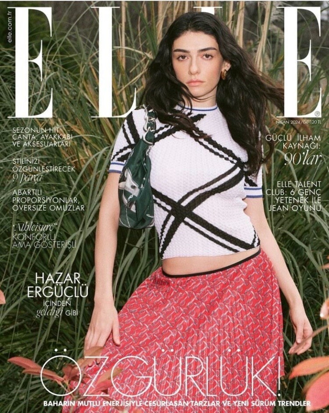 女性情報誌 ELLE girl Russia April/May 2022 I am Russian girl.🇷🇺 And you?💋