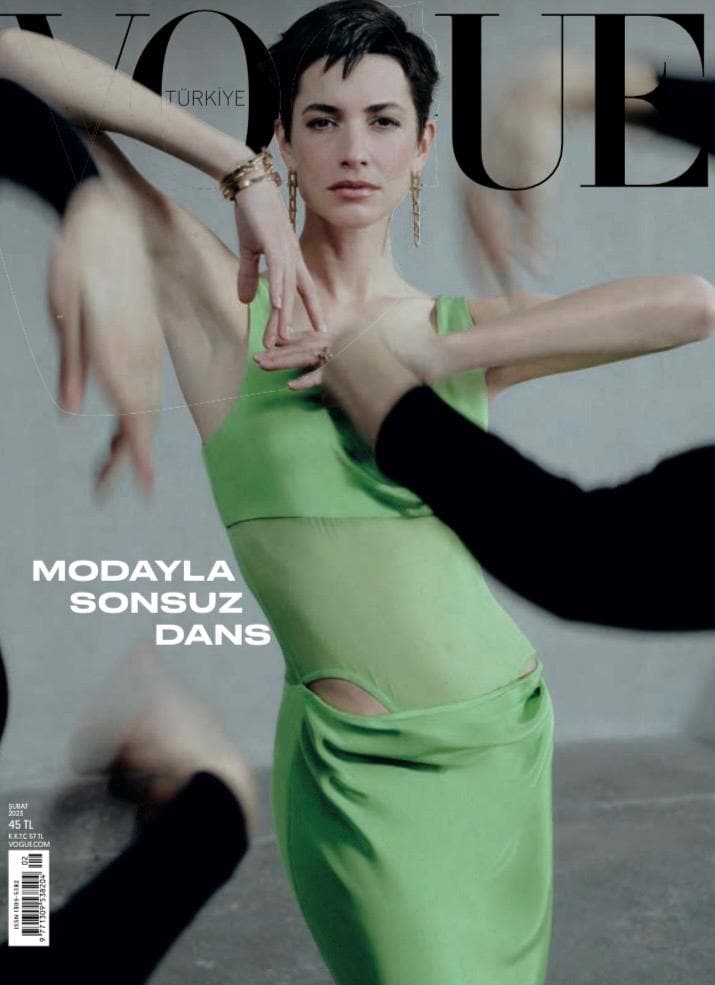 女性情報誌 Vogue Turkey Magazine February 2022 Vogue Turkey October 2024 Cover (Vogue Turkey)