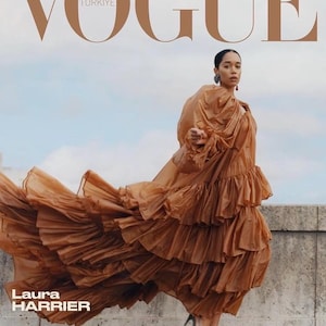Vogue Türkiye April 2026 Laura Harrier, Grace Elizabeth Ebrar Karabakan Sofia Hansson Clara Denison, Adrian Appiolaza / fast mail