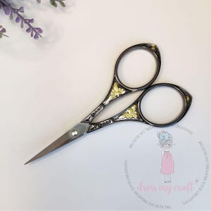 Dress My Craft Precision Scissors - 4.50"