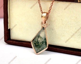 Kite Moss Agate Pendant Necklace, Rose Gold over Silver