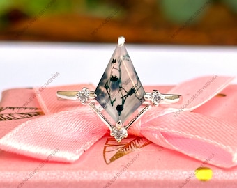 Kite Moss Agate Ring: 925 Sterling Silver Art Deco Ring