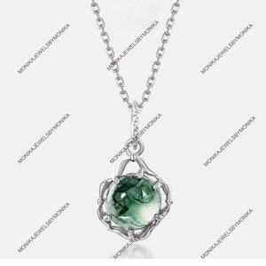 Round Natural Moss Agate Necklace Natural Inspired Leaf Charm Necklace Jewelry Moss Agate Birthday Gift For Her Women Pendant Jewelry Gift