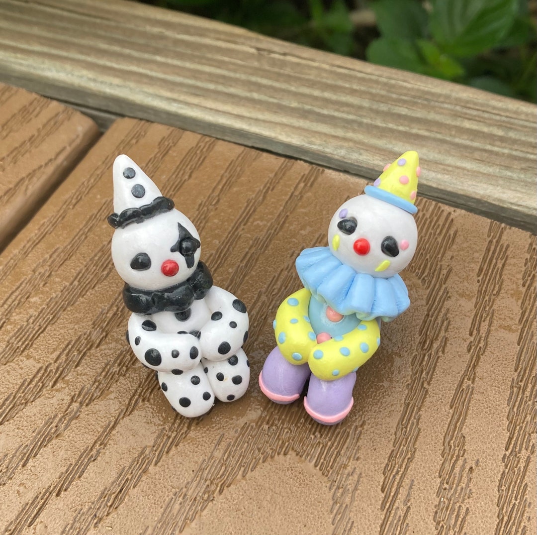 Sitting Clown Handmade Figurine - Etsy