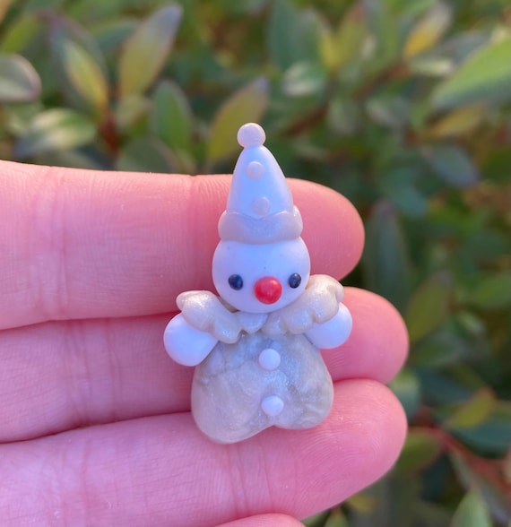 モノクロのピエロの手作り置物 - Etsy 日本