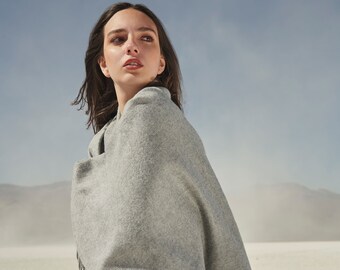 Classic Light Alpaca Blankets, Soft Blankets, Premium Blankets