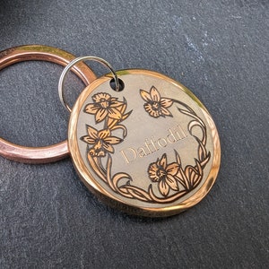 Custom Engraved Pet Tags in Silver, Gold, Rose Gold and Black Personalized Dog & Cat ID, Name Tags, Flower Design Bild 2