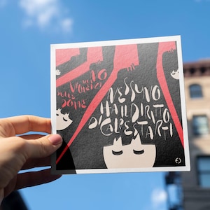 Illustrazione "Nessuna ha il diritto di calpestarti" - Giornata Contro la violenza sulle donne