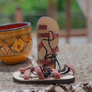 Barefoot shop brand sandals