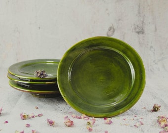 Moroccan Vintage Tamegroute Green Side Plate: Handmade Ceramic Dinnerware for Stylish and Sustainable Dining - Wedding Gift - Mum Gifts