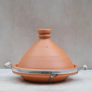Large Moroccan Tagine Pot: Handmade Clay Cooking Tajine for 6–8 People (35cm)