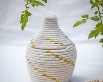 Hand-Woven Moroccan Wool Pot: White & Gold Artisan Basket