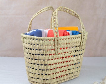 Handwoven Palm Leaf Beach Bag: Moroccan Market Basket