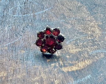 Vintage Earring - 800 Silver Single Stud Bohemian Garnet Flower Conversion Earring