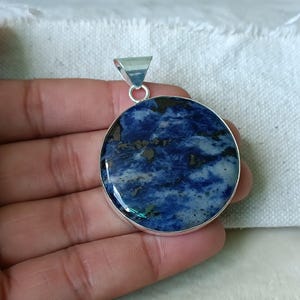 Ciondolo in sodalite fatto a mano: argento sterling 925, pietra preziosa blu naturale