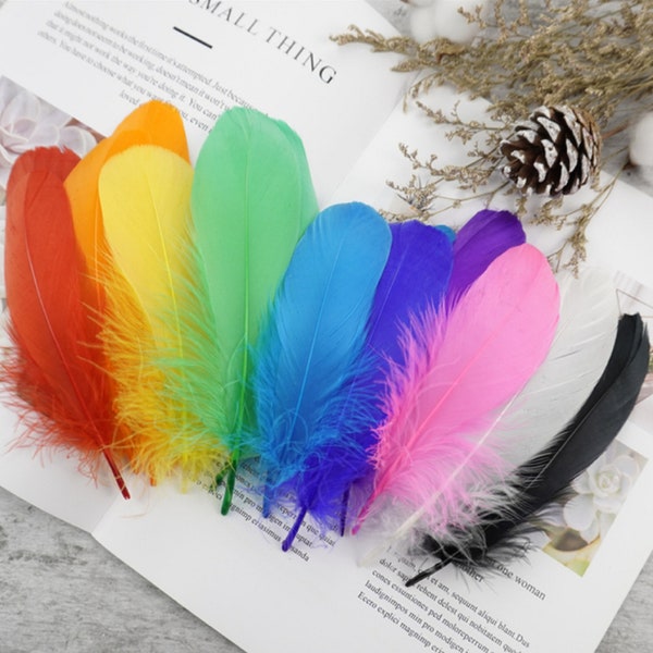 10 Pack of Coloured Goose Feathers - 15-20cm - For Millinery Hat Trimming Fascinators Crafts Decorating Fancy Dress Costumes