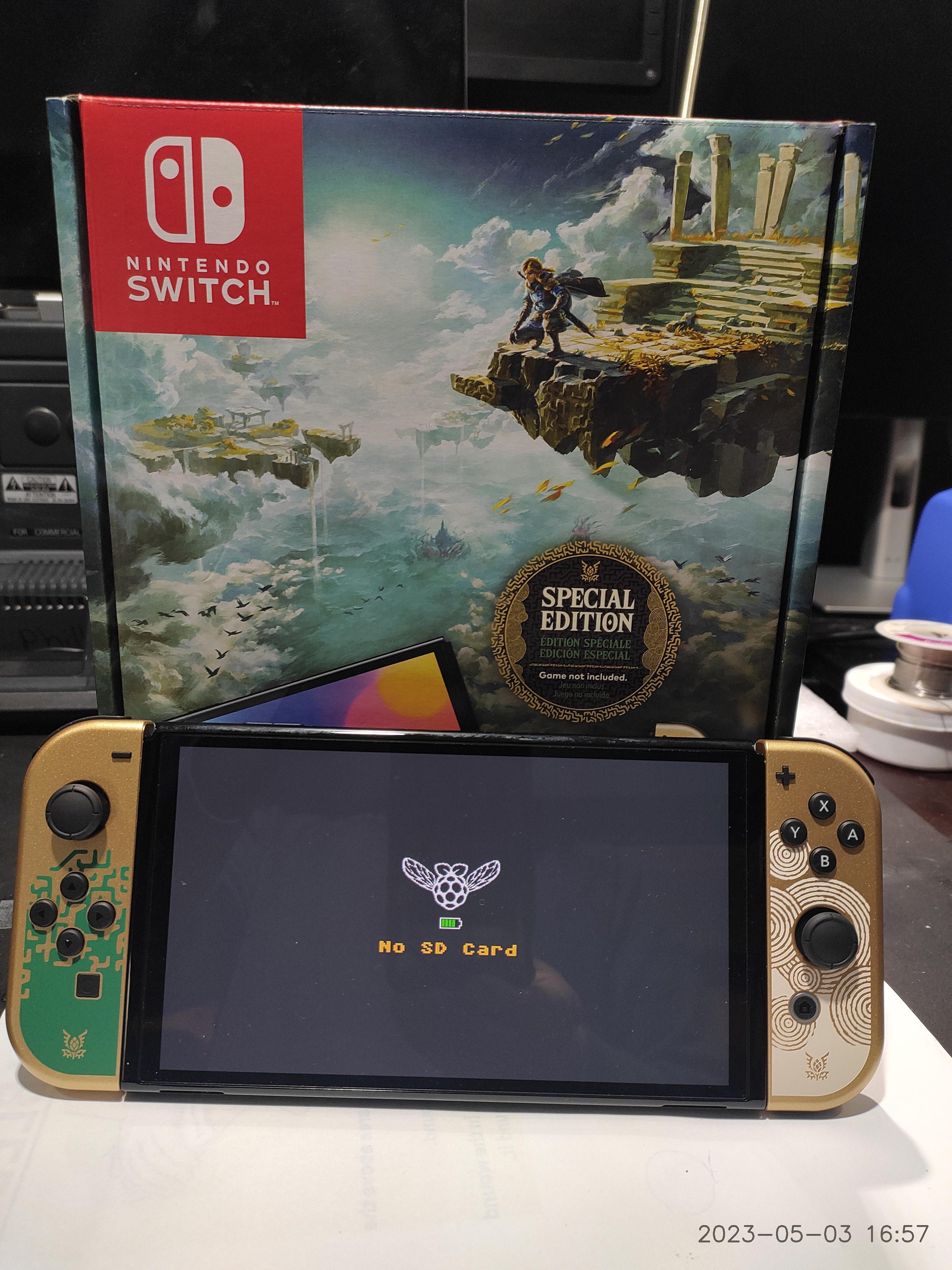 The Legend of Zelda: Breath of the Wild Special Edition (Console Not  Included)