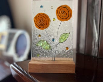 Fused Glass Sunflower Art – Handmade Floral Panel with Wooden Base – Modern Glass Flower Decor