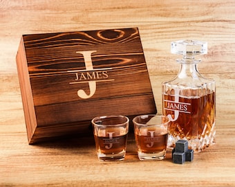 Ensemble personnalisé de carafe à whisky - Cadeaux personnalisés pour garçons d'honneur - Ensemble de carafe à whisky gravée avec boîte en bois - Cadeau pour homme, cadeau papa