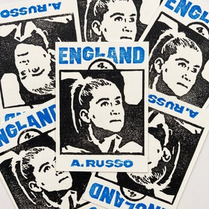 Alessia Russo - Carte de sport personnalisée Lino Cut - Série mensuelle n° 4 - Angleterre - Coupe du monde féminine - Arsenal