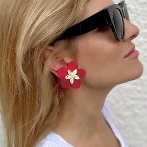 Minimal Earrings, Clip On Earrings, Flower Earrings, Unpierced Ears, Clip Earrings, Statement Earrings, Gift for Her.