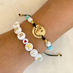 Bunte Perlen Muttertagsarmband, Lächeln Armband, Bettelarmband für Mama, glückliches Armband, hergestellt in Griechenland.