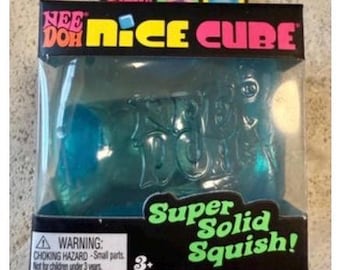 NEEDOH Blau Netter Würfel Viral Squishy NEU In Box