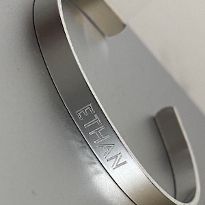 CUSTOMIZABLE BANGLE M/F