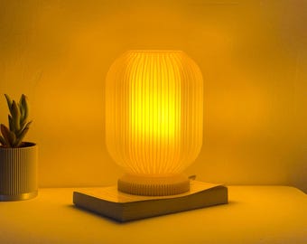 Modern Table Lamp – Warm Ambient Light, Minimalist Design, E27 Socket & Switch