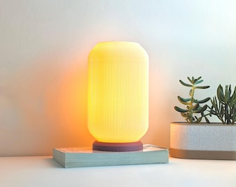 Modern Bedside Table Lamp – Warm Soft Light, Minimalist Design, E27 Socket with Switch