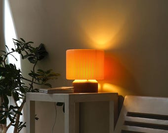 Modern Bedside Lamp with Pleated Shade – Minimalist Nightstand Light for Cozy Ambient Lighting, 3D Printed Wooden Desk Lamp