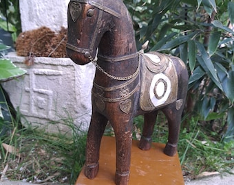 インドの民芸品 金属製の馬 - Etsy 日本