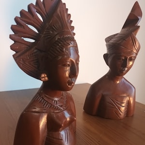10,23 inch Pair of vintage hand carved wooden Rama and Sita Balinese sculptures