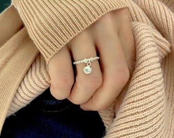 dainty shell charm ring, sterling silver, stretchy ring, bead ring, stackable, handmade jewellery, gifts for women, LITTLE SHELL SR24