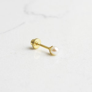 14K Solid Gold Pearl Helix Piercing • Dainty Pearl Piercing • Wedding Earring •18G Gold Round Pearl Ball Earring •Elegant Single Pearl Helix