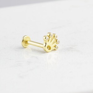 14K Solid Gold Crown Tragus Piercing • Dainty King Crown Stud Ear Piercing • 16G Piercing Jewelry • Minimalist Gold  Modern Piercing