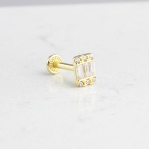 14K Solid Gold Baguette Tragus Piercing • Baguette Jewelry • 16G Gold Baguette Cut Tragus Piercing • Cartilage Earring • Dainty Earring