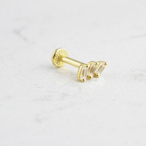 14K Solid Gold Baguette Tragus Piercing • Three Baguette Cut Piercing • 16G Minimalist Cartilage Earring •Baguette Cut Climber Stud Earring