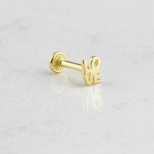 14K Solid Gold Love Tragus Piercing • Minimalist Tragus Piercing • 16G Stud Piercing • Heart Stud Ear Piercing • Gold Lobe Love Piercing