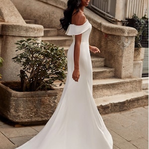 Sexy Mermaid Wedding Dresses Ruched Sweetheart Satin Bridal Gowns Boho Beach Sweep Train Puff Sleeve Bride Dress Custom Size