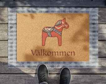 Paillasson Dala Horse Välkommen, cadeau maison rouge Dala Horse, tapis d'entrée Dala Horse, paillasson suédois, cadeau cheval suédois