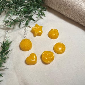 Thread Wax Conditioner - Prevents Tangling & Fraying for Sewing Embroidery Quilting Cross Stitch Needlework