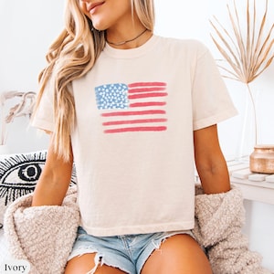 Comfort Colors® USA Flag Women's Boxy Tee, Retro America Shirt, American Flag Shirt, 4th Of July Crop Top, Fourth Of July Patriotic USA Gift