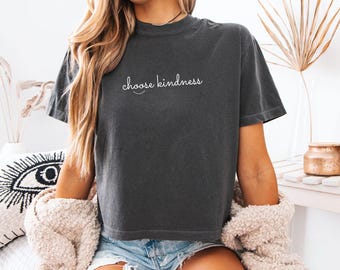 Comfort Colors® Choose Kindness Women's Boxy Tee, Kindness Shirt Boxy Shirt, Teacher Shirt, New Teacher Clothing, Inspirational Crop Top