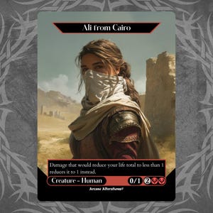 Puede incluir: Un juego de tres tazas de cerámica con un acabado mate moteado. Las tazas son de color crema, gris claro y gris oscuro. Cada taza tiene un diseño simple y minimalista y un asa redondeada.