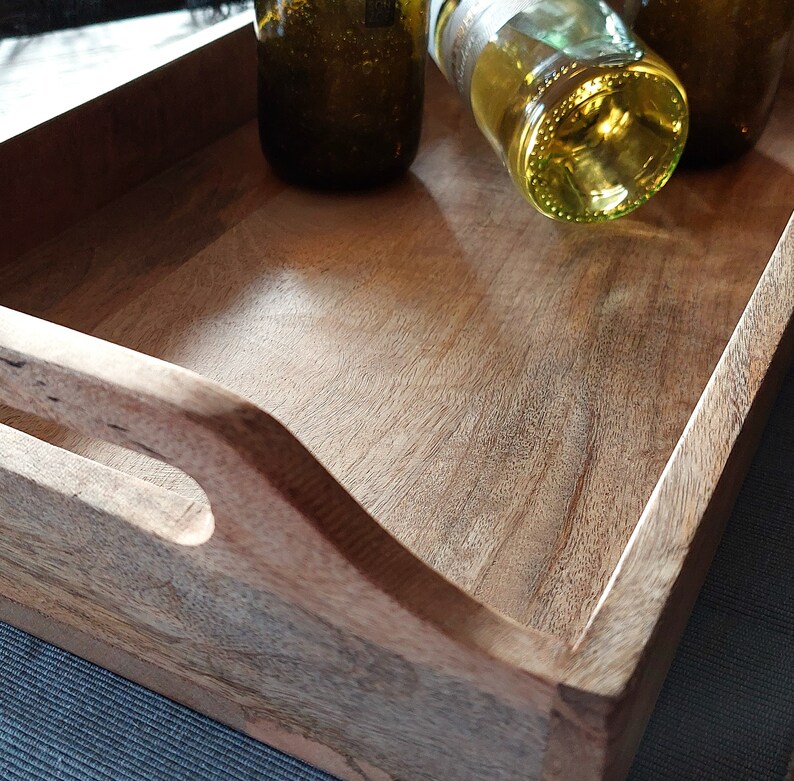 Serviertablett Mango-Holz 49x29 cm, handgemacht, mit Griff, Holz-Tablett massiv, Deko-Tablett, Frühstückstablett Bild 3
